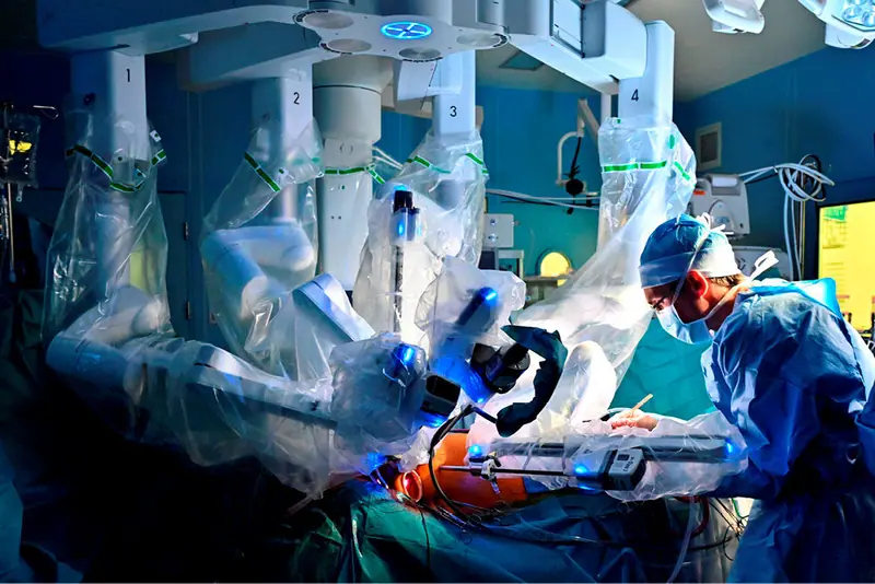 CHIRURGIE ROBOT ASSISTEE — photo 3